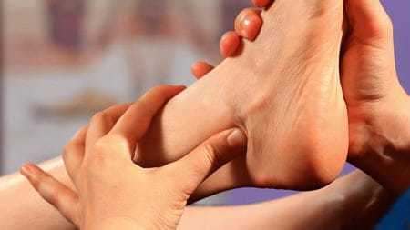 Пошаговая инструкция для массажа ног