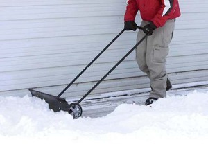 Движок для уборки снега своими руками