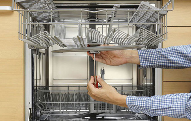 Как перезагрузить посудомоечную машину электролюкс