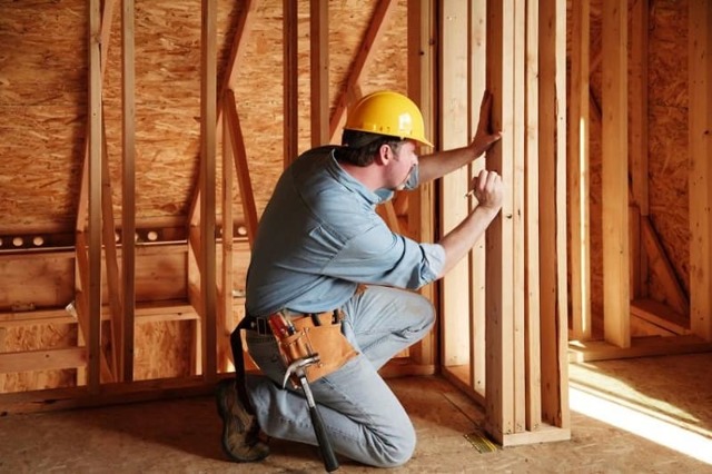 Должностные обязанности плотника в строительстве