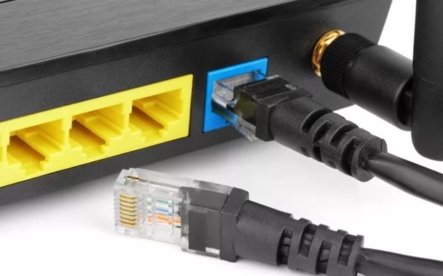 Разъем для кабеля интернета