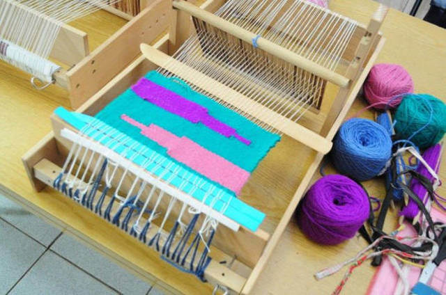 Принцип работы ткацкого станка