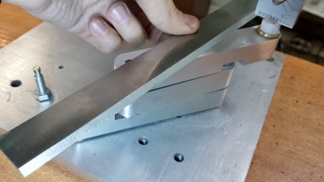 Угол заточки фуговальных ножей