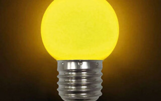 Почему энергосберегающая лампочка горит после выключения