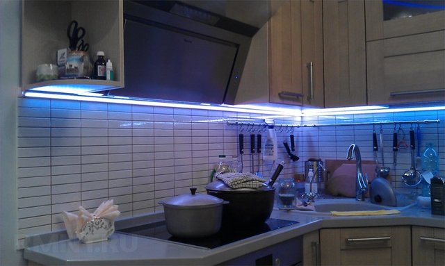 Подключение светодиодной ленты на кухне через выключатель